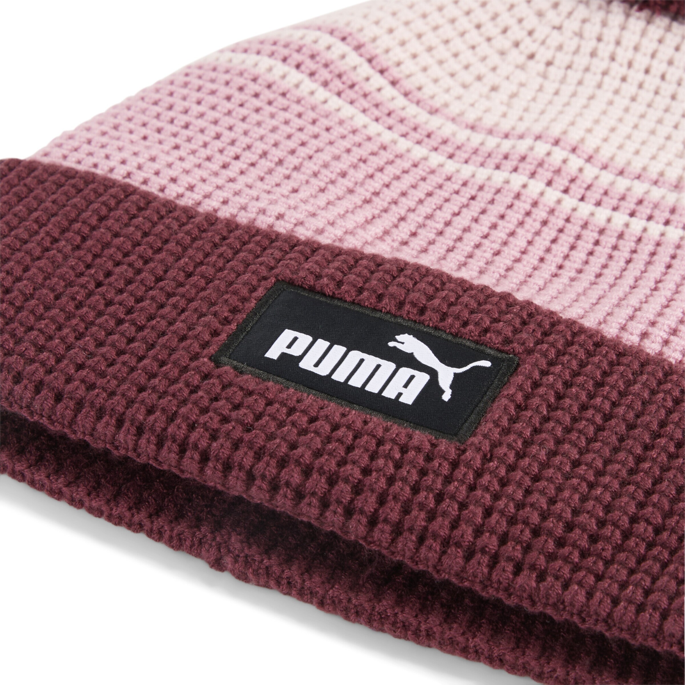 PUMA Beanie 'Essentials' in Red