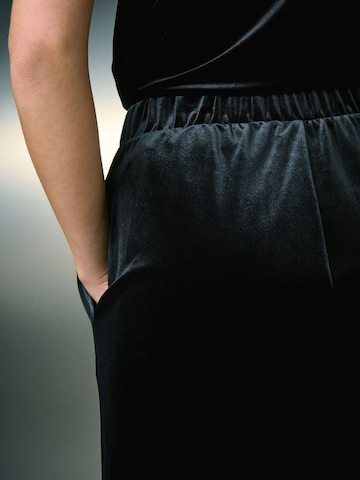 Next Loosefit Hose in Schwarz