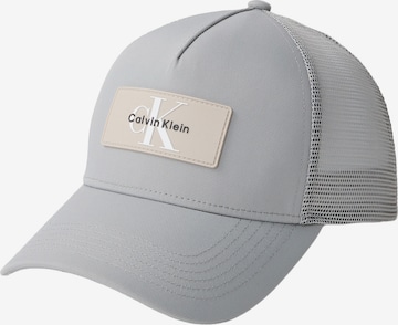 Calvin Klein Cap in Grau: Vorderseite