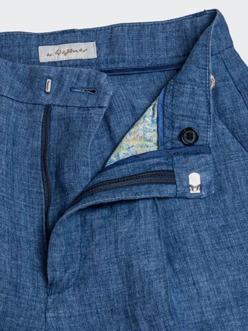 Flared Pantaloni con pieghe 'Marlene 7693' di W. Wegener in blu