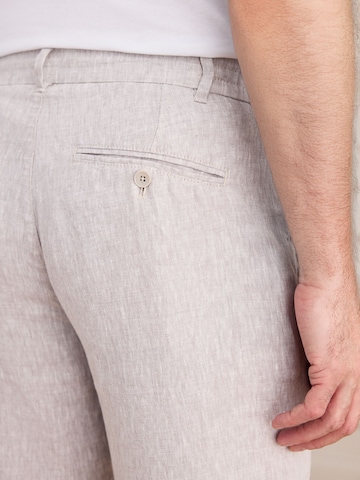 Next Regular Hose in Grau