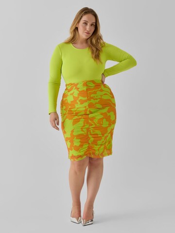 Vero Moda Collab Skirt 'JOANN' in Orange