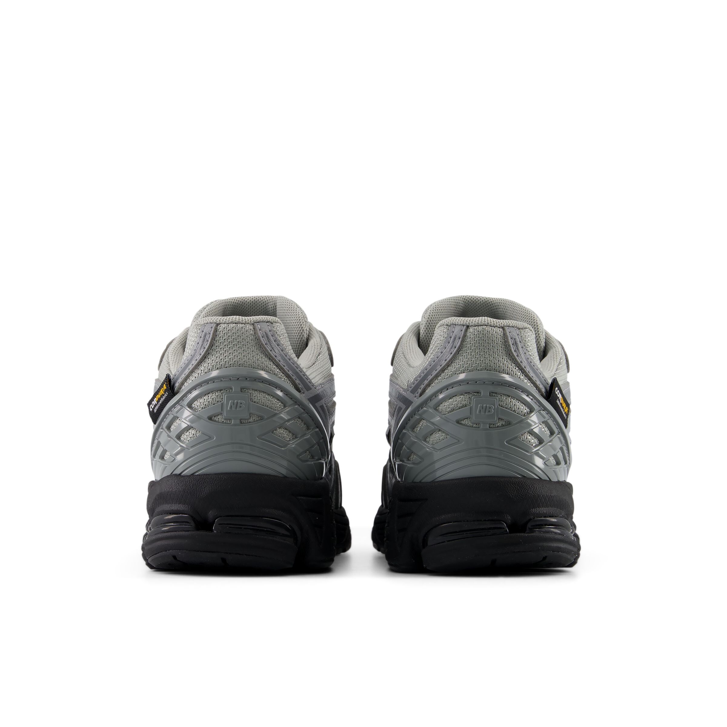 Sneaker '1906 Lace' di new balance in grigio