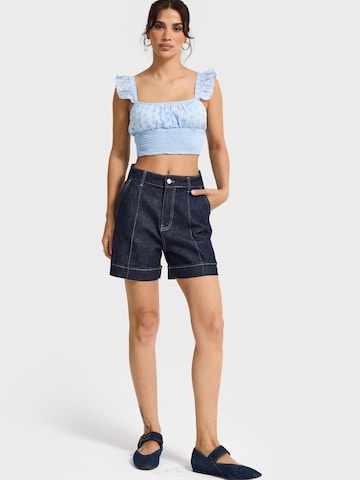 IT'S BASIC Regular Jeans 'Mini Denim Short' in Blauw