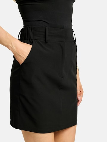 Liberte Essentiel Rok ' FREDE ' in Zwart