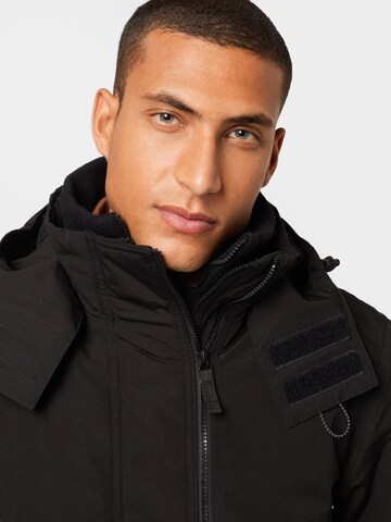 Veste fonctionnelle Superdry en noir