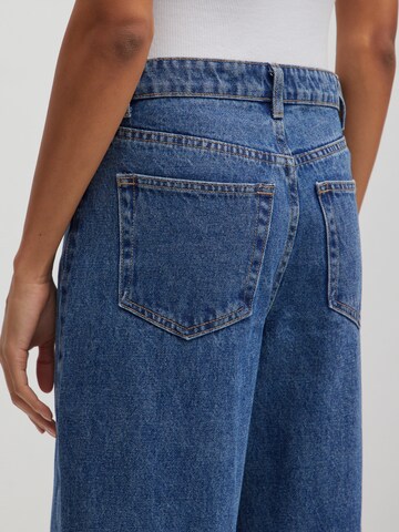 regular Jeans 'Mathilda' di EDITED in blu