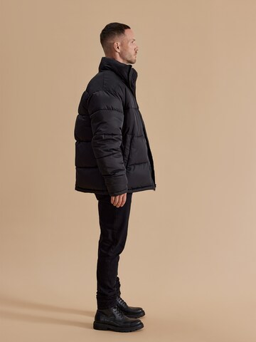 DAN FOX APPAREL Winterjas 'Hanno' in Zwart