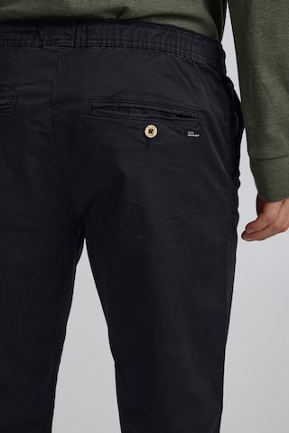 Effilé Pantalon BLEND en noir