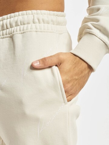 ROCAWEAR Loose fit Pants 'Rocawear Atlanta' in White