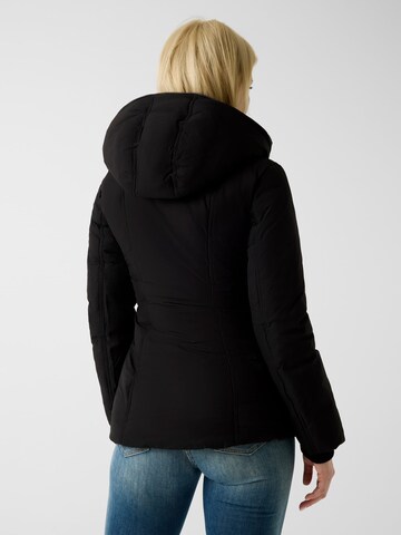 GUESS Jacke in Schwarz