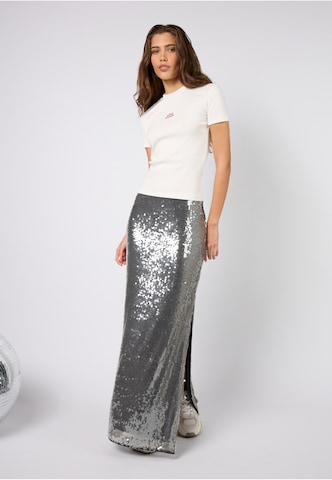 Maglietta 'Love Season' di OH APRIL in bianco