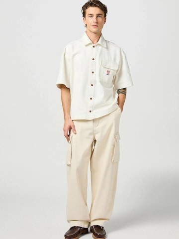 Loosefit Pantaloni cargo 'CJ LOOSE CARGO' di WRANGLER in beige: frontale