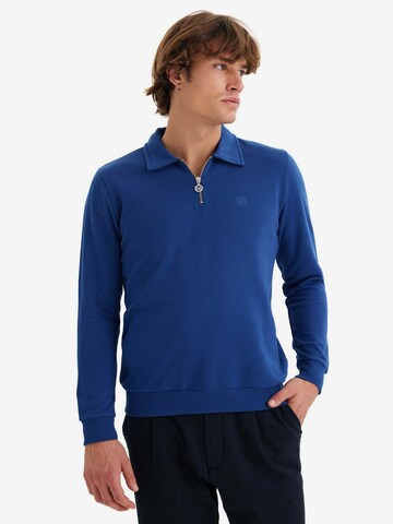 WESTMARK LONDON Sweatshirt in Blue: front