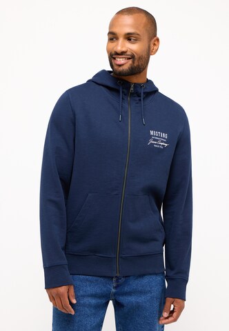 MUSTANG Sweatshirt in Blue