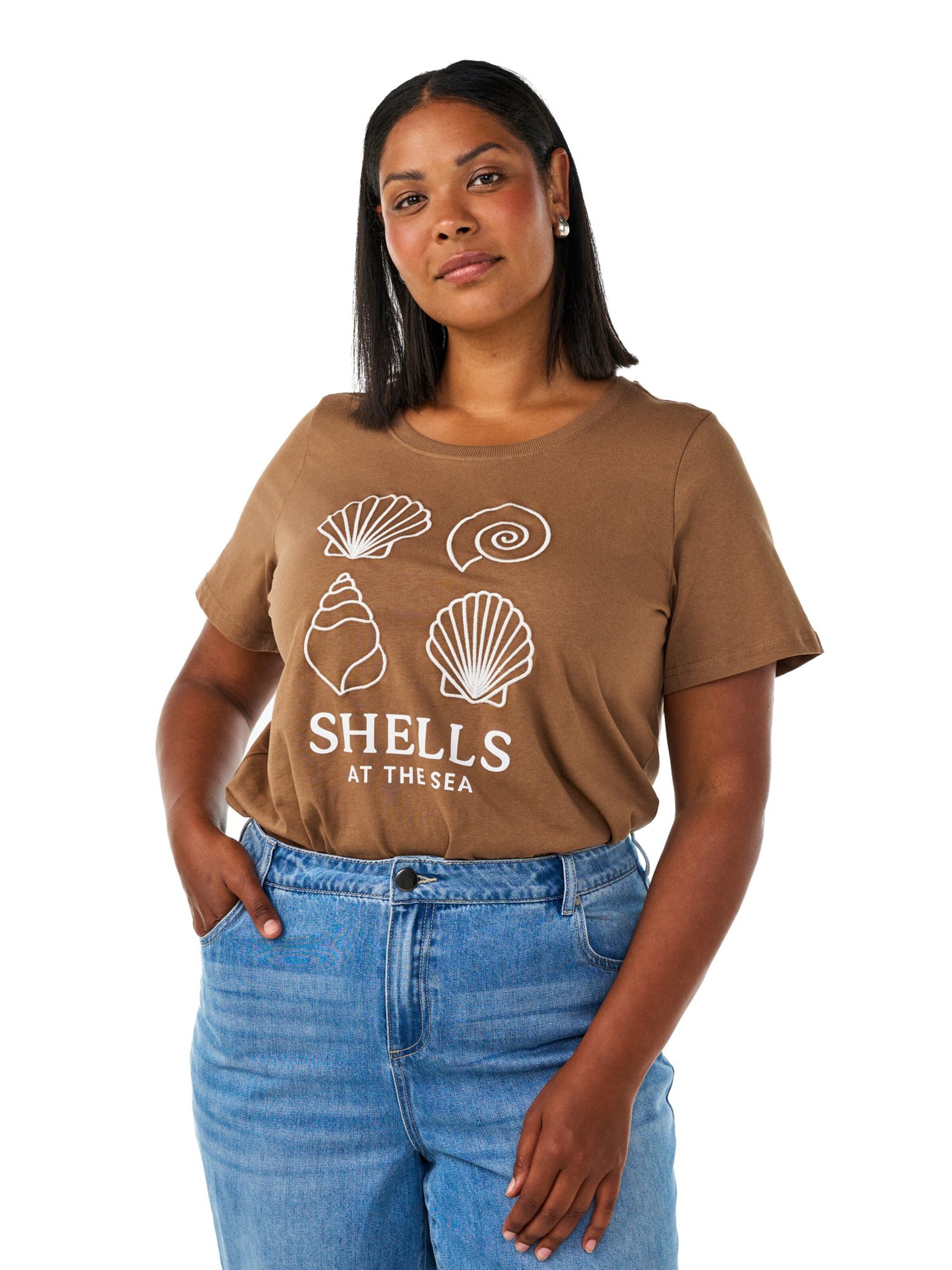 T-shirt 'Mliz' Zizzi en marron : devant