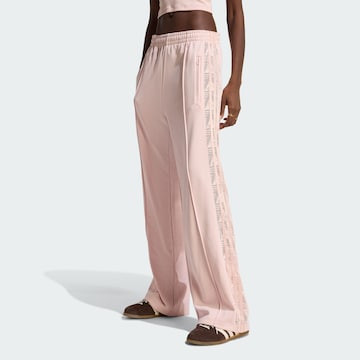 Wide leg Pantaloni 'Firebird' di ADIDAS ORIGINALS in rosa: frontale
