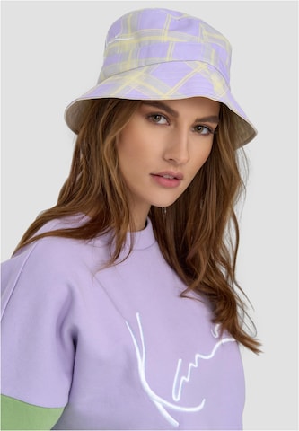 Karl Kani Hat in Purple