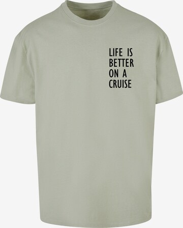 T-Shirt 'Life Is Better' Merchcode en vert : devant
