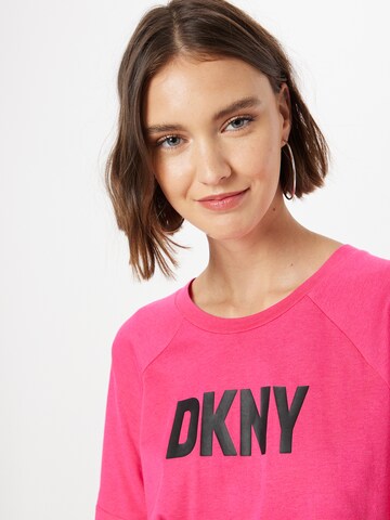 Robe DKNY en rose