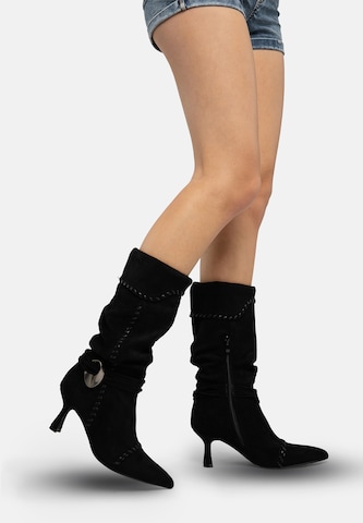 Salinyang Cowboy boot in Black