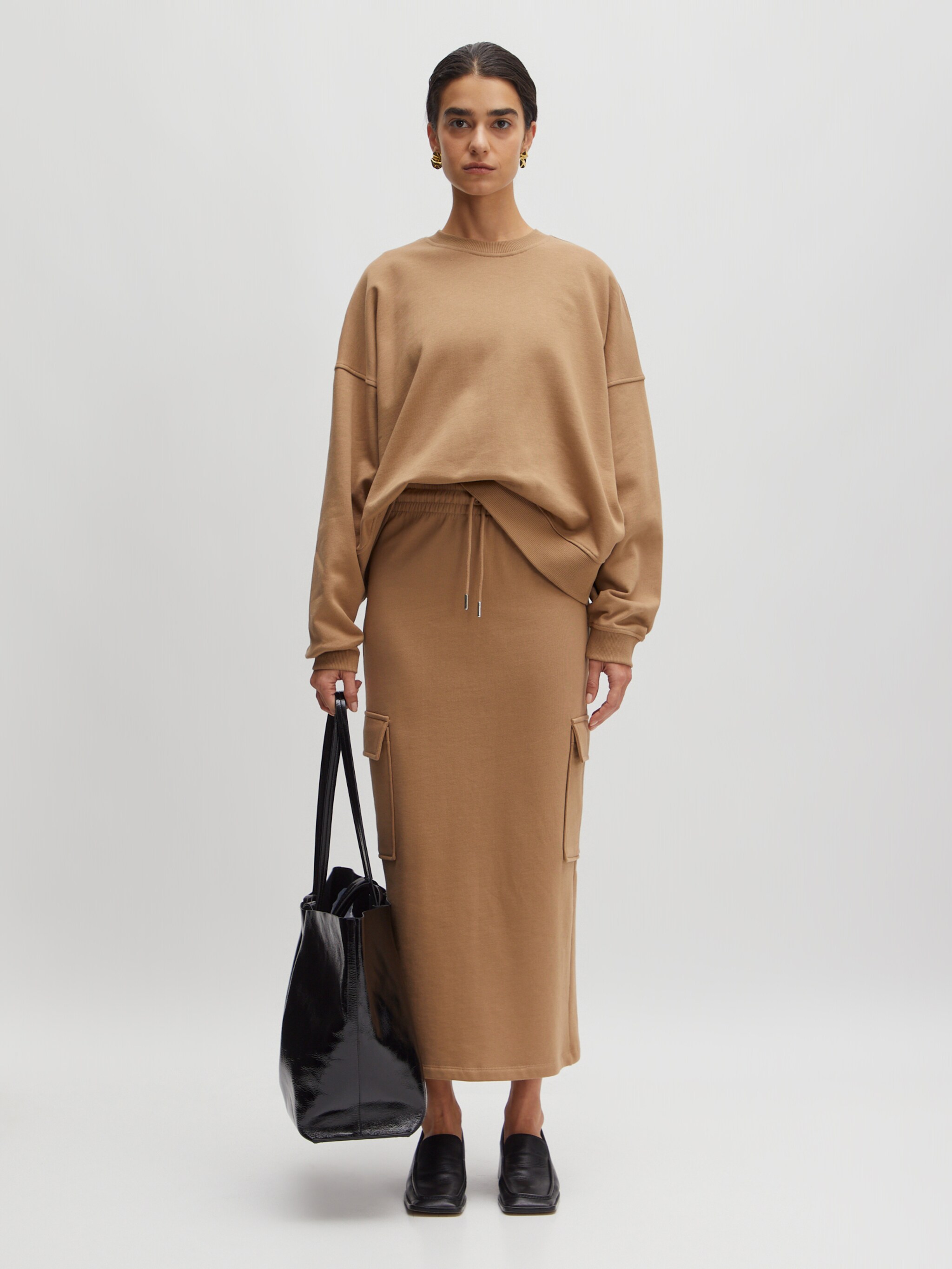 EDITED Produits Sweat-shirt 'Emielia' marron