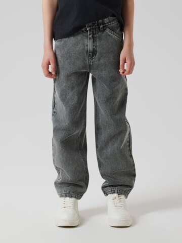 NAME IT - Loosefit Vaquero 'NKMRYAN' en gris: frente