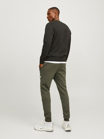 JACK & JONES Tapered Trousers in Green