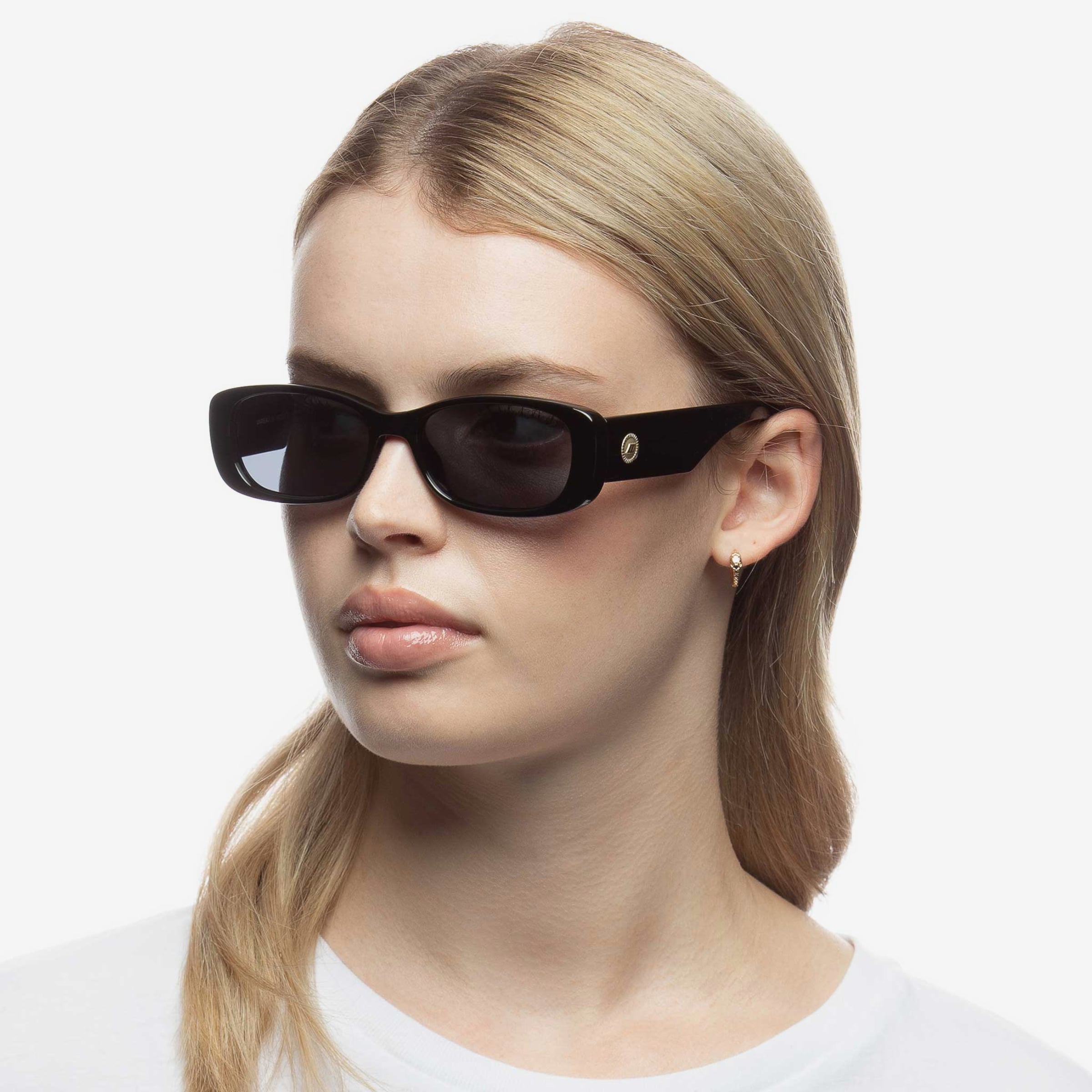 LE SPECS Sunglasses 