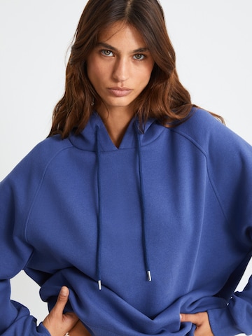 Grimelange Суичър в синьо