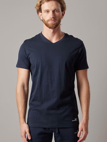 T-Shirt 'T-Shirt Scollo a V' OWN Off With Nature en bleu : devant