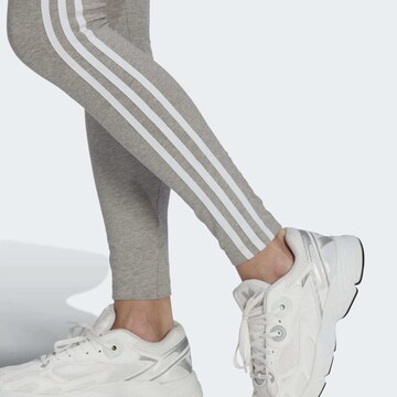 ADIDAS ORIGINALS - Skinny Leggings 'Adicolor Classics' en gris