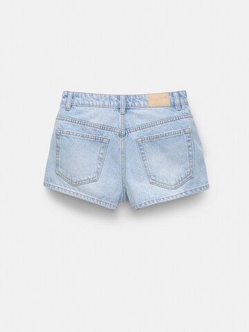 Pull&Bear Regular Shorts in Blau
