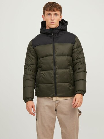 Veste mi-saison 'Toby' JACK & JONES en vert : devant