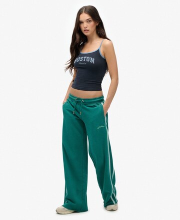 Loosefit Pantalon Superdry en vert