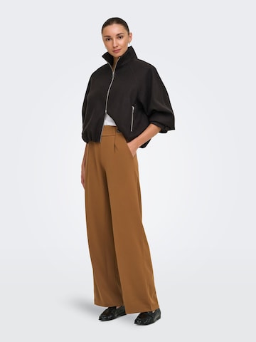 Wide Leg Pantalon à pince 'JDYGeggo' JDY en marron