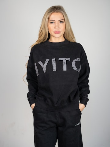 IYITO Trui 'IYInez' in Zwart: voorkant