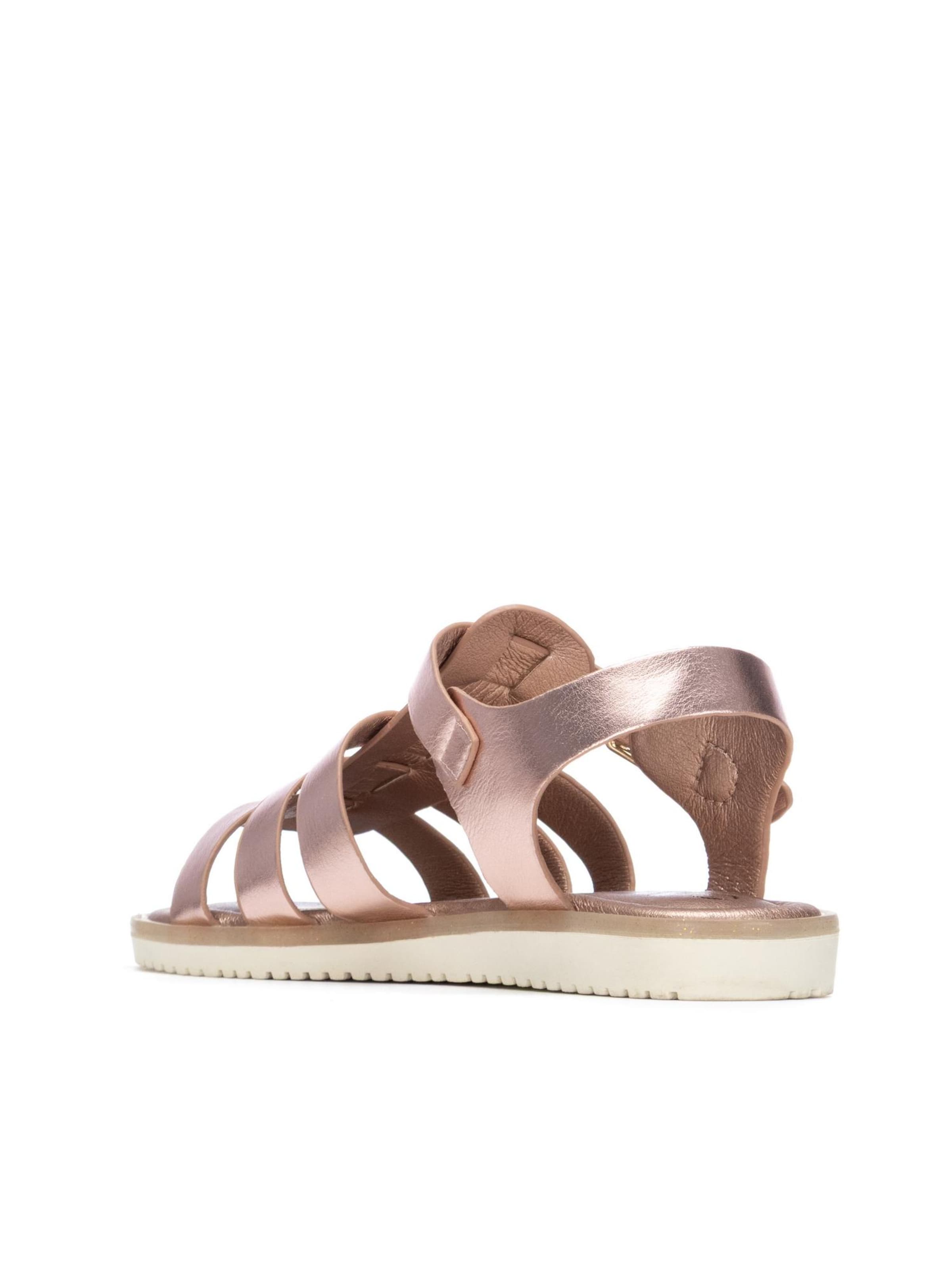 Xti Sandale in Beige