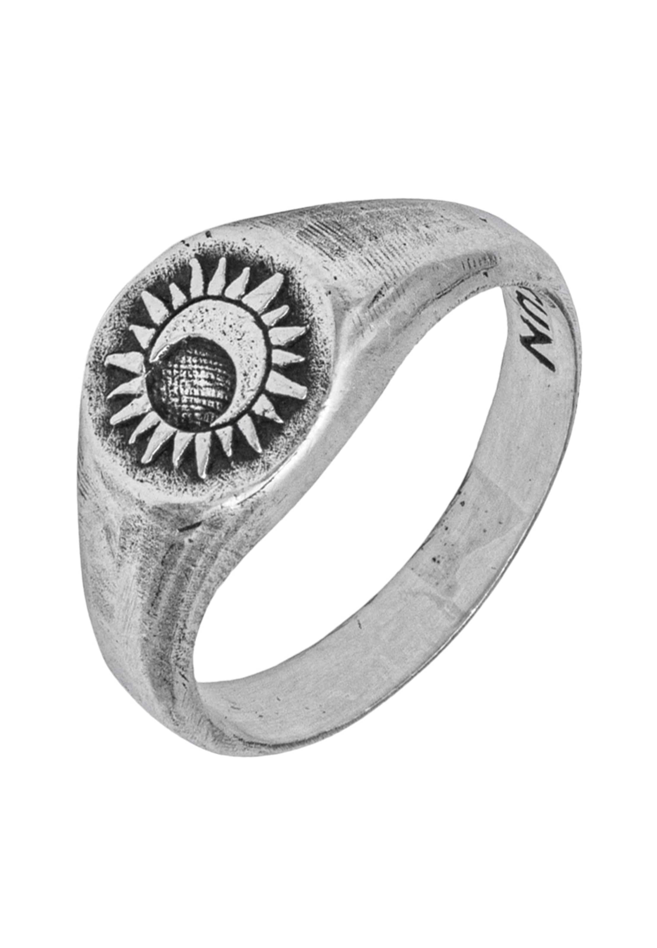 Anello 'Sacred Sun' di Haze&Glory in argento: frontale