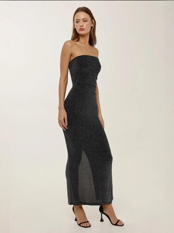 Hiccup Kleid in Schwarz