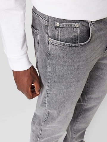 Coupe slim Jean 'Dean Saint' Won Hundred en gris