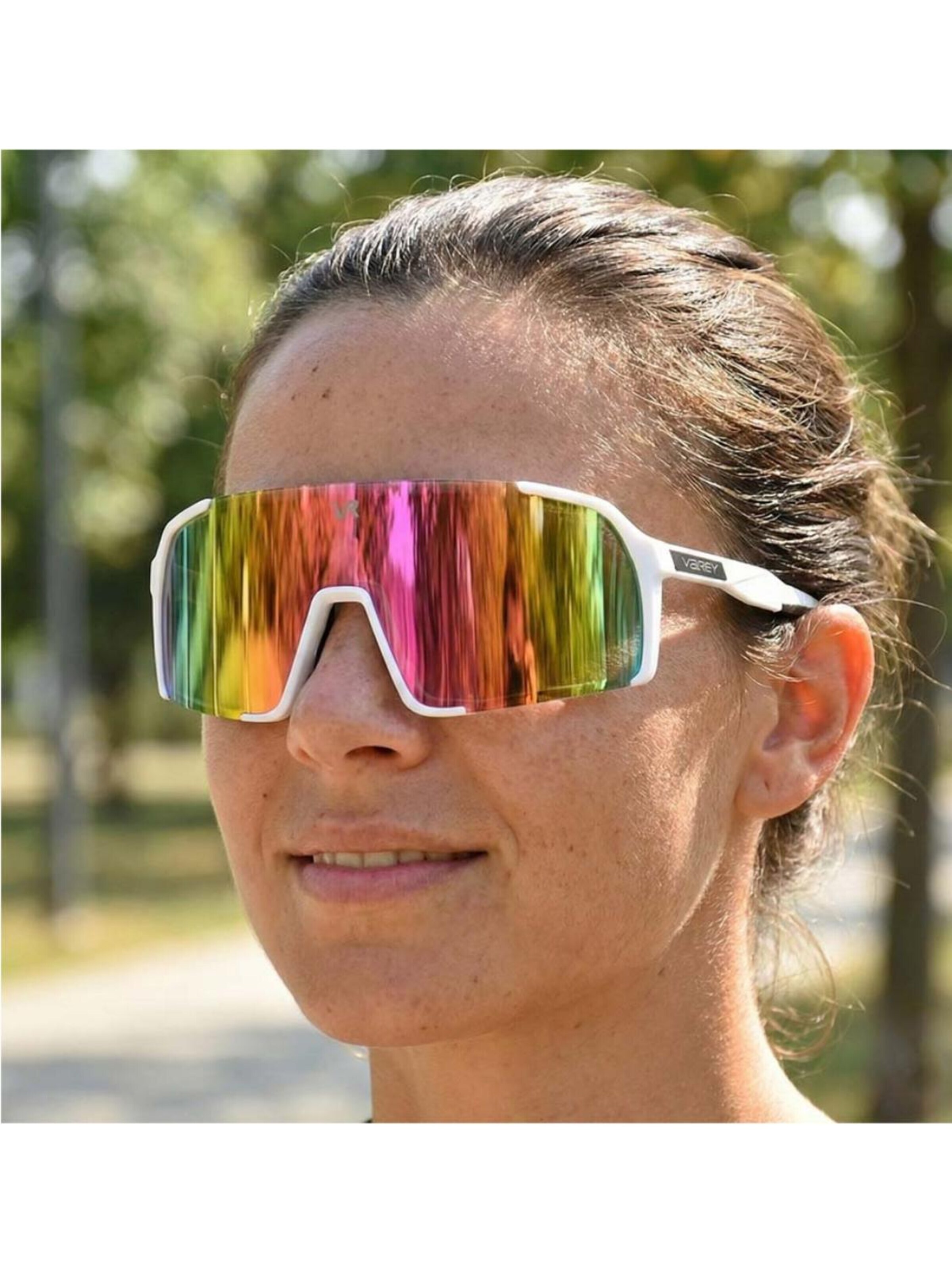 Lunettes de soleil sport 'Aeroblade' VEYREY en rose