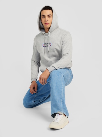 TOMMY HILFIGER Sweatshirt i grå