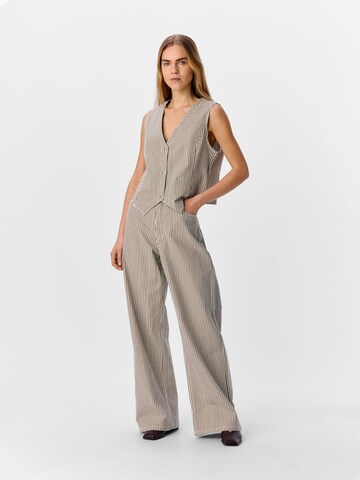 Gilet 'OBJMollie' OBJECT en blanc
