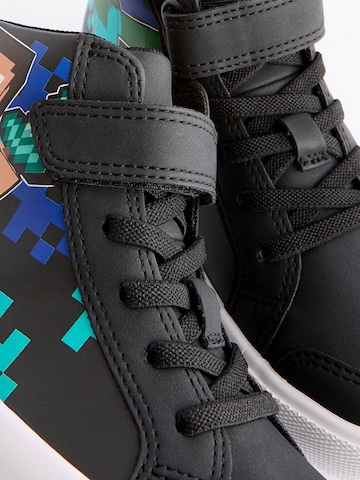 Next Sportcipő 'Hi-Top' - fekete