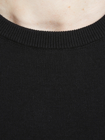 JACK & JONES Sweater in Black