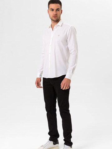 By Diess Collection Слим Рубашка в Белый