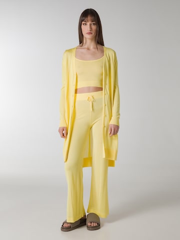 DEHA Wide Leg Hose in Gelb