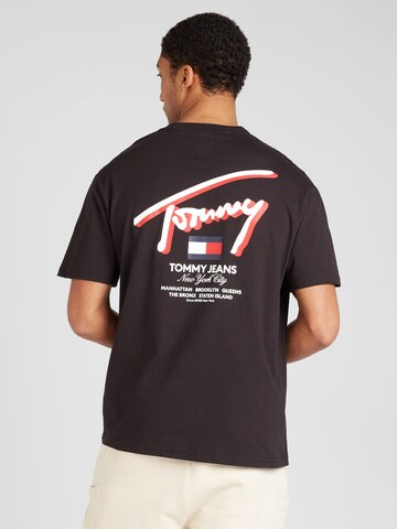 Tricou de la Tommy Jeans pe negru: față