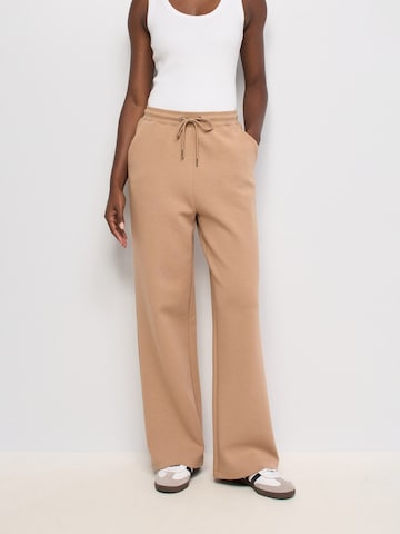 Salsa Jeans Regular Broek in Bruin: voorkant